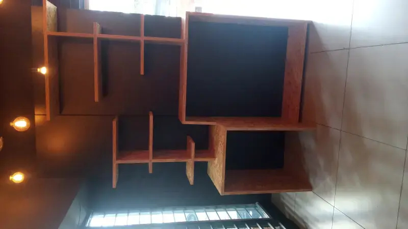 Trabalho realizado - Montagem de Estante